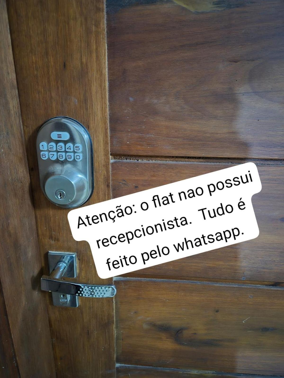 Flat Na Area De Valadares Com Ar Garagem Wifi Cozinha Completa Grupos Ou Casais Governador Valadares